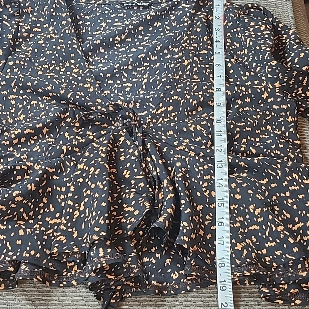 Shein Cropped Tie Front Peplum Blouse - Picture 12 of 13